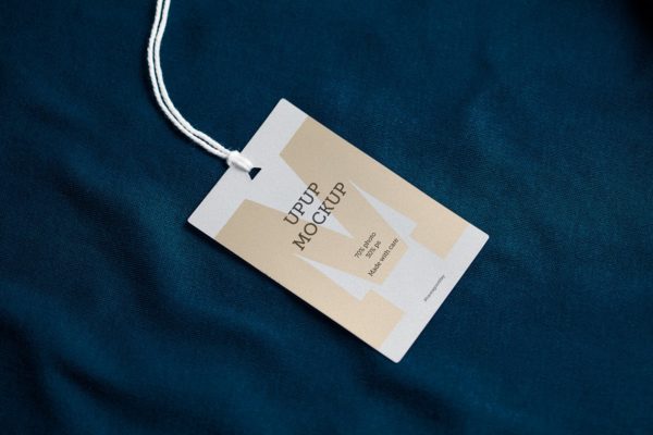 服装标签样机模板 Clothes label tag blank mockup