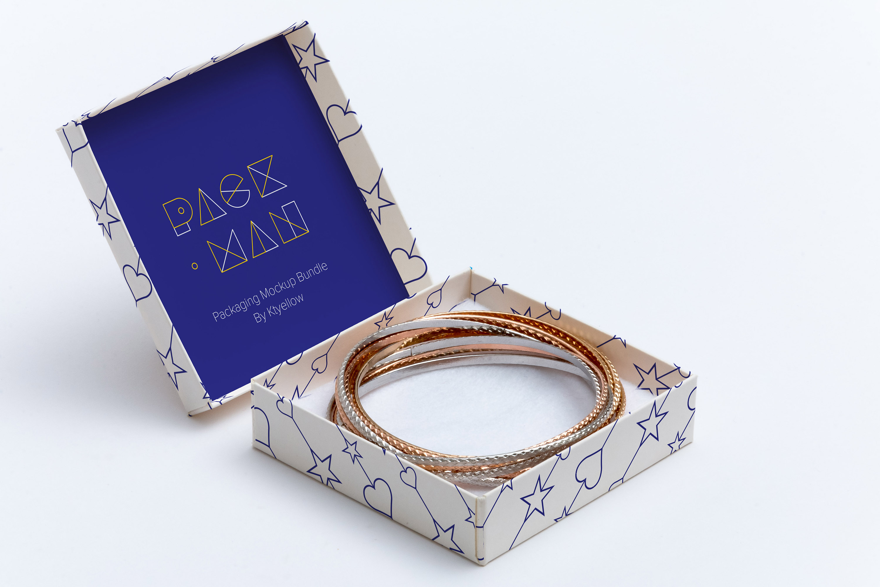 扁平方形礼品包装盒外观设计效果图样机01 Small Gift Box Mockup 01插图