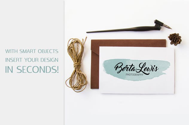 简约主义信封信笺场景样机模板 4 Photo Mockups. Calligraphy pen and an envelope插图(1)