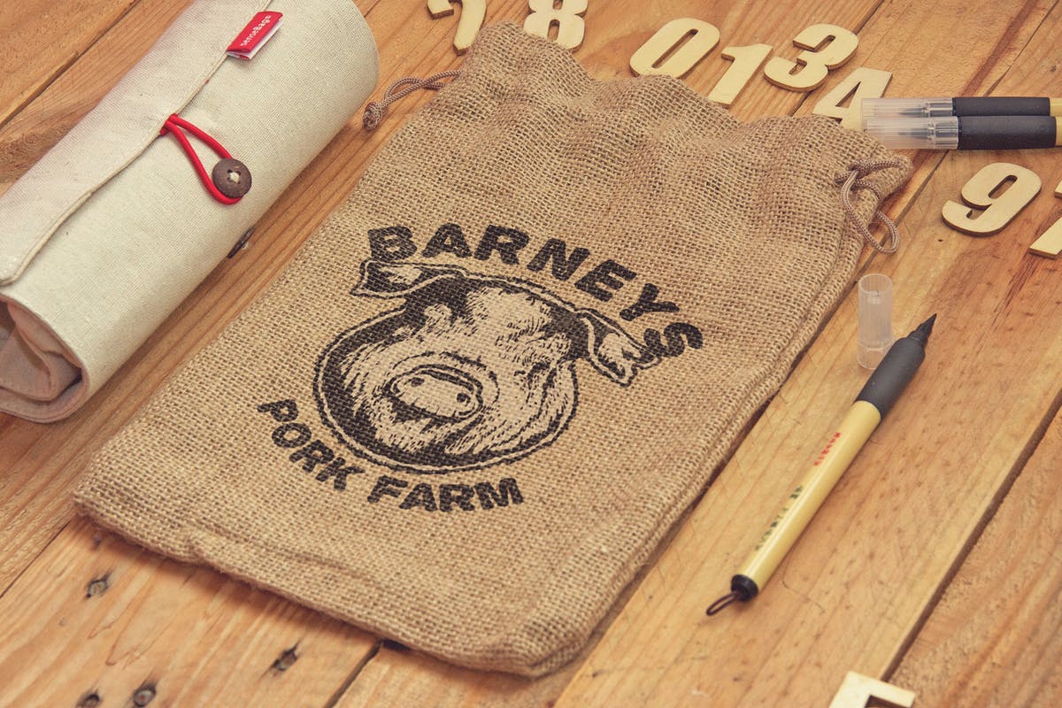 麻袋素描艺术图案预览样机素材库精选模板v2 Sack Bag Sketch插图