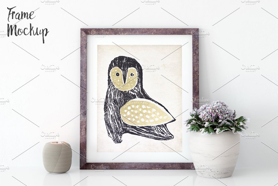 室内相框画框展示样机 Frame mockup in white – 2 (8×10)插图