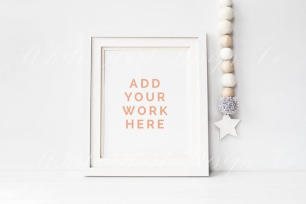 大幅现代白色相框画框样机 Nursery frame mock up – 8×10"
