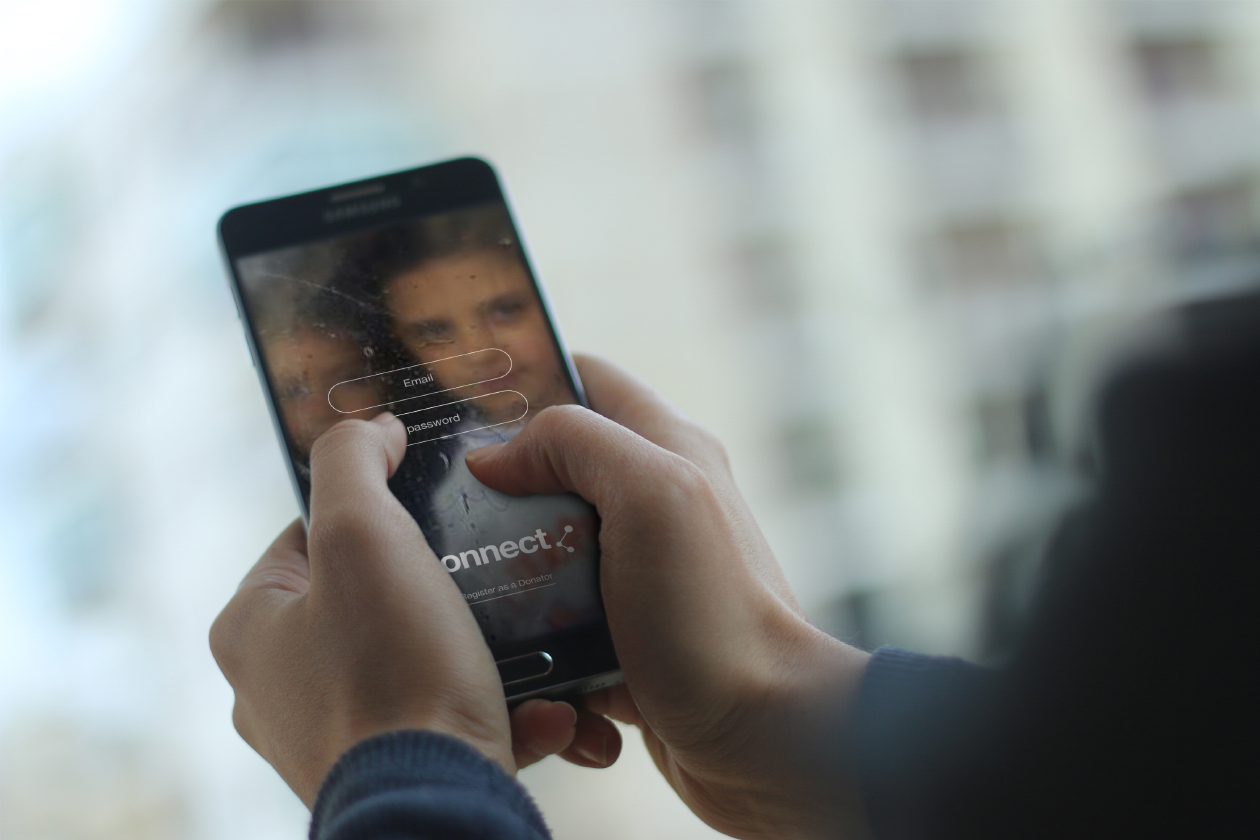 APP应用UI设计安卓手机屏幕演示样机模板 Photo-realistic Android App Display Mockups插图(9)