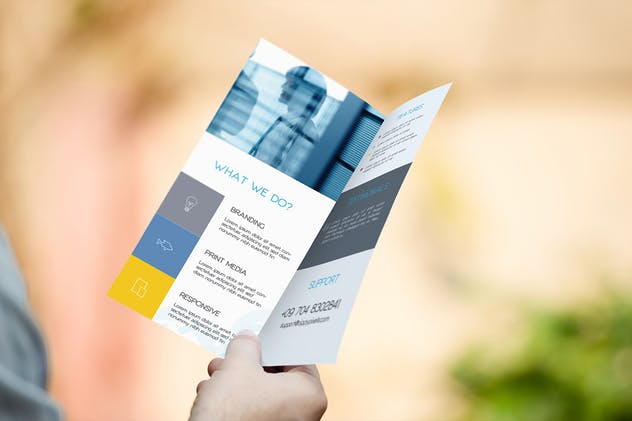 高级企业简介传单样机模板 Premium Flyer Mockups插图(2)