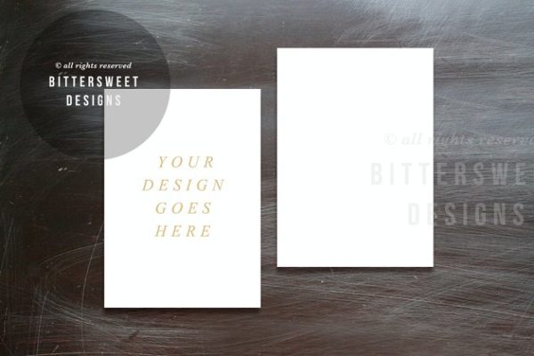 木制风格的数字产品展示便签模板 Wooden Styled Background – Digital