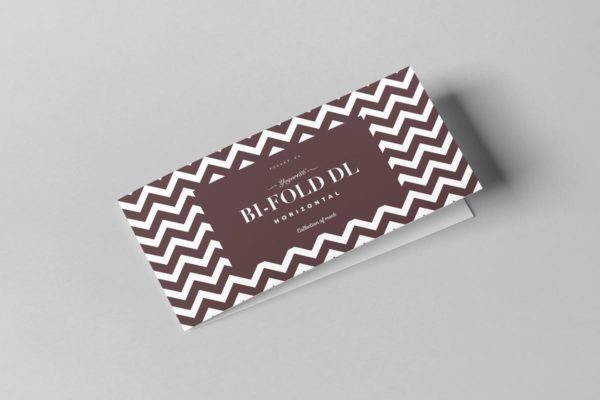 对折长方形小册样机模板2 Bi-Fold DL Horizontal Brochure 2