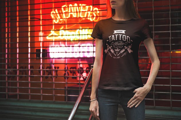 潮流时尚T恤都市版服装样机Vol.5 T-Shirt Mockup Urban Edition Vol. 5插图(2)