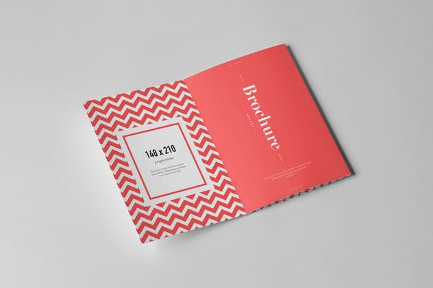 四折页A5规格画册传单样机模板 Four-Fold A5 Brochure Mock-up插图(2)