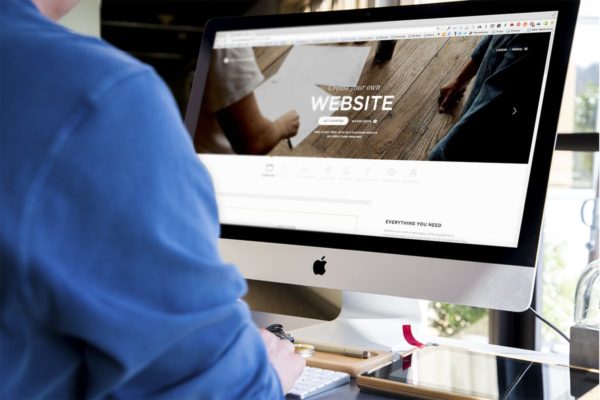 iMac一体机网站UI设计展示样机模板 iMac Screen Display Mock-Up