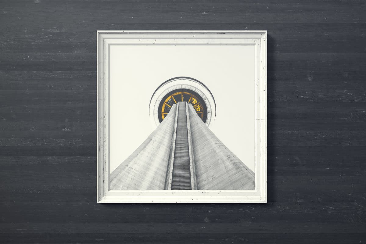 木纹背景艺术作品画框样机套装V3 Frame Artwork Mockup Set 3插图