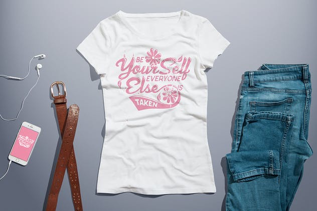 女版圆领T恤服饰印花设计样机素材 Crew Neck T-shirt Mock-up Female Version插图(3)