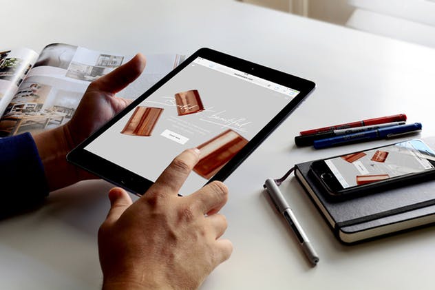 iPad Air&iPhone移动设备Web应用程序设计演示样机 iPad Air iPhone Responsive Display Web App Mock-Up插图(6)