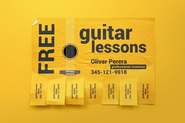 可撕下联系方式的海报设计张贴效果图样机 Tear-off Ad Mockup