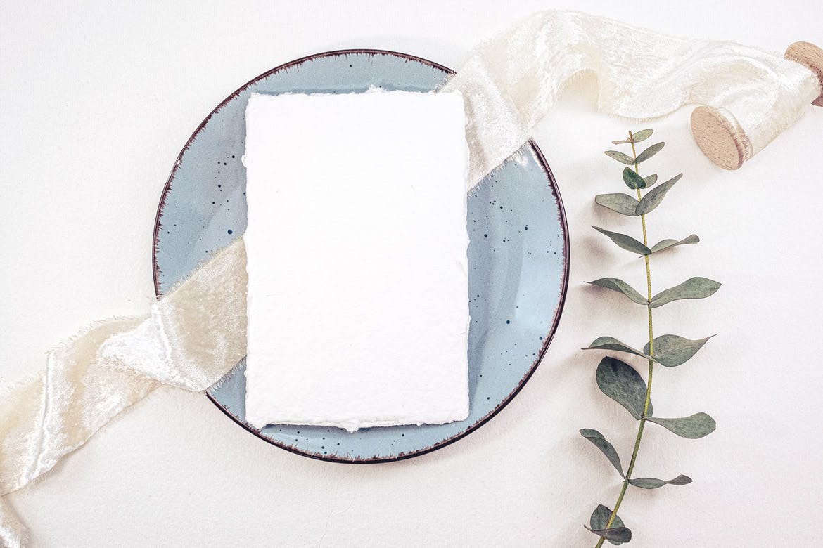 婚礼照片婚礼邀请函优雅风格设计样机素材库精选模板v22 Wedding Photo Mockup 22插图(1)