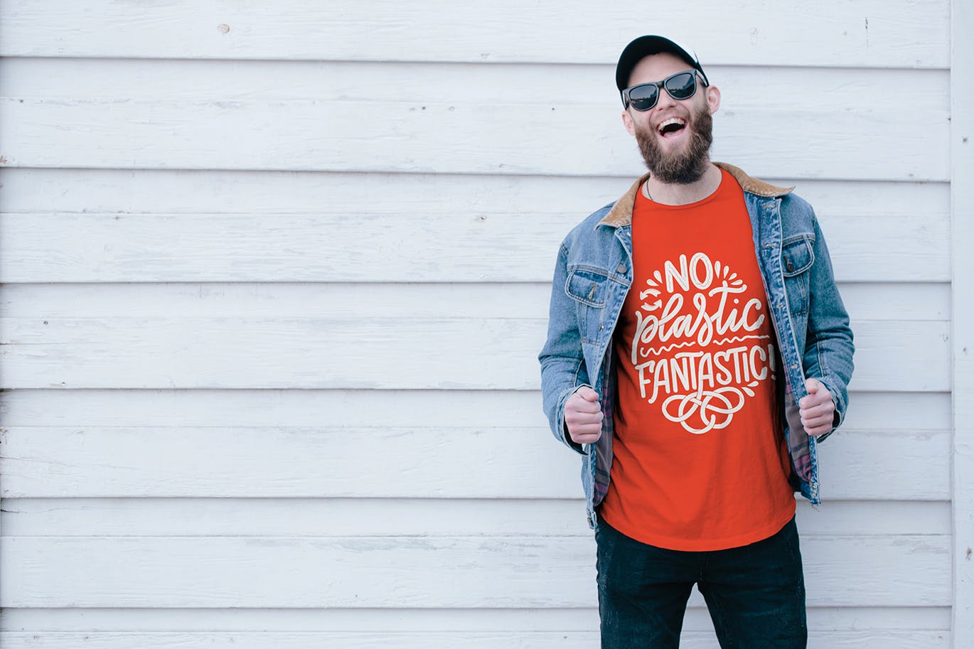 冬季T恤服装设计效果图样机素材库精选合集 Winter T-Shirt Mockup Collection插图(1)