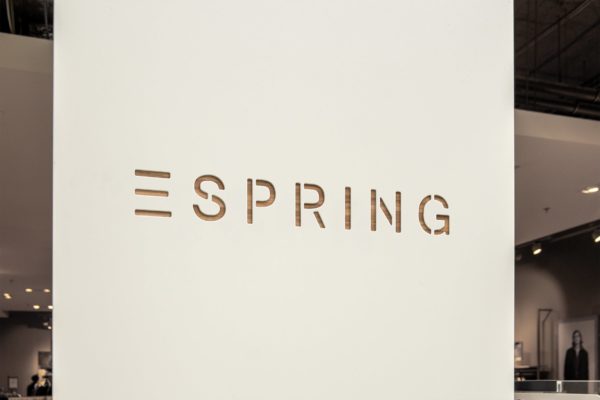 室内店铺品牌3D立体商标Logo效果图样机#2 3d Logo Sign Mockup #2