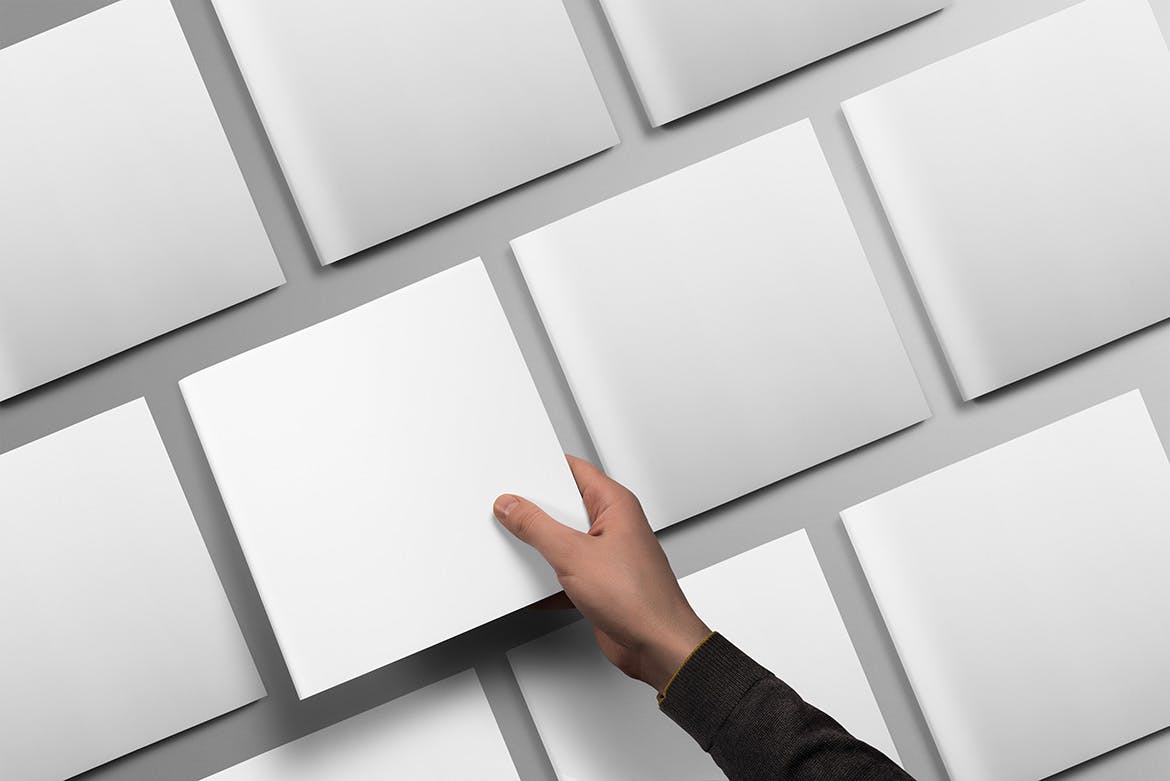 方形宣传手册/企业画册版式设计样机素材库精选模板 Square Brochure Mockup插图(8)