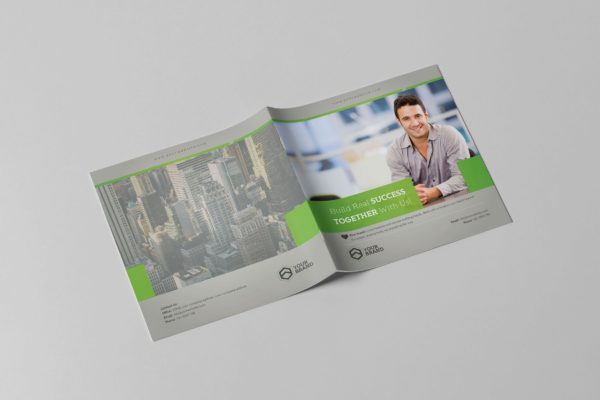 企业宣传精装画册版式设计INDD模板下载 Light Business Square Brochure