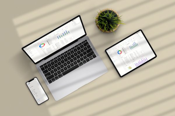 手机/平板电脑/笔记本电脑响应式设计效果图素材库精选样机v05 Responsive Device Mockup Vol 05