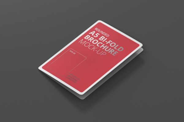 A5尺寸圆角双折页宣传册设计效果图样机素材库精选 A5 Bi-Fold Brochure Mock-Up – Round Corner