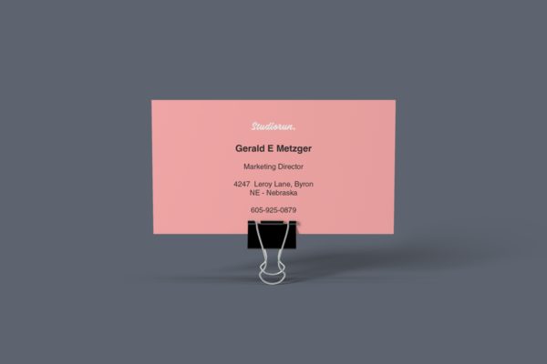 牛皮纸名片版式设计图素材库精选 Business Card Mockups