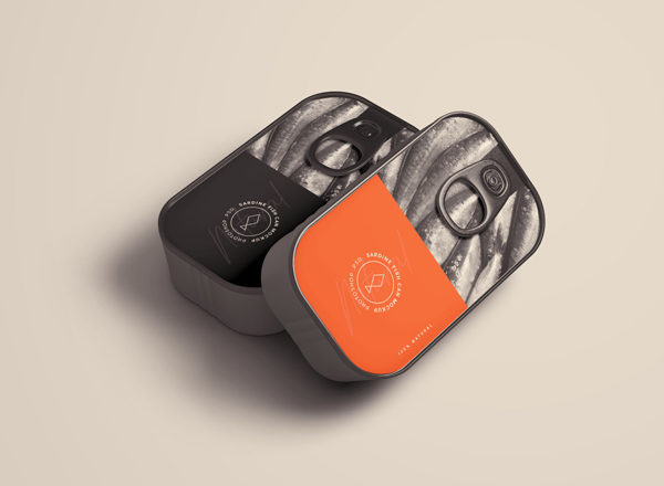 高品质的沙丁鱼罐头包装样机展示模型mockups