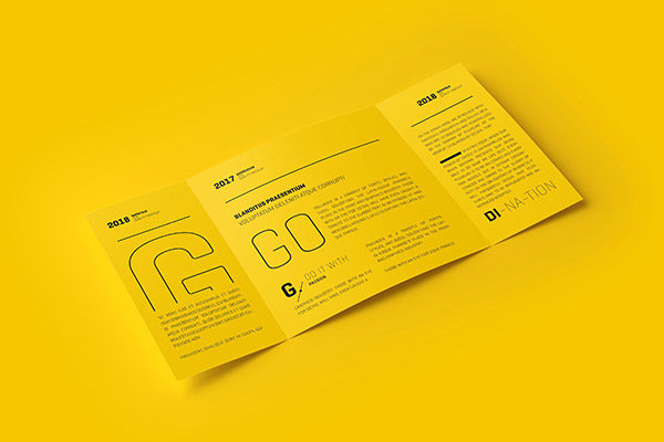 方形折页小册子展示样机下载 Square Gatefold Brochure Mockup-[psd]