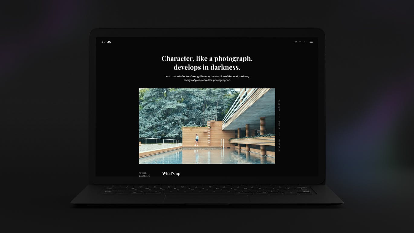 黑色超级笔记本屏幕预览样机模板 Black Laptop Mockup插图(4)