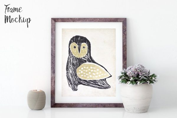 室内相框画框展示样机 Frame mockup in white – 2 (8×10)