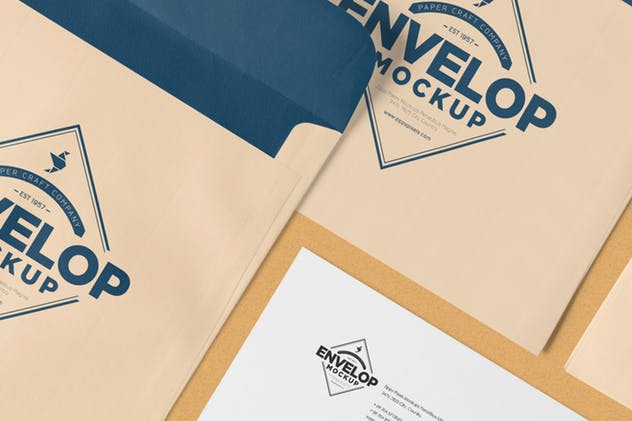 独特个性方形企业信封样机 Unique Square Shaped Envelope Mockups插图(6)