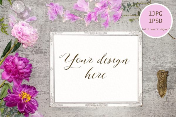 粉红色牡丹花卉装饰银色框架样机模板 Peony mock up