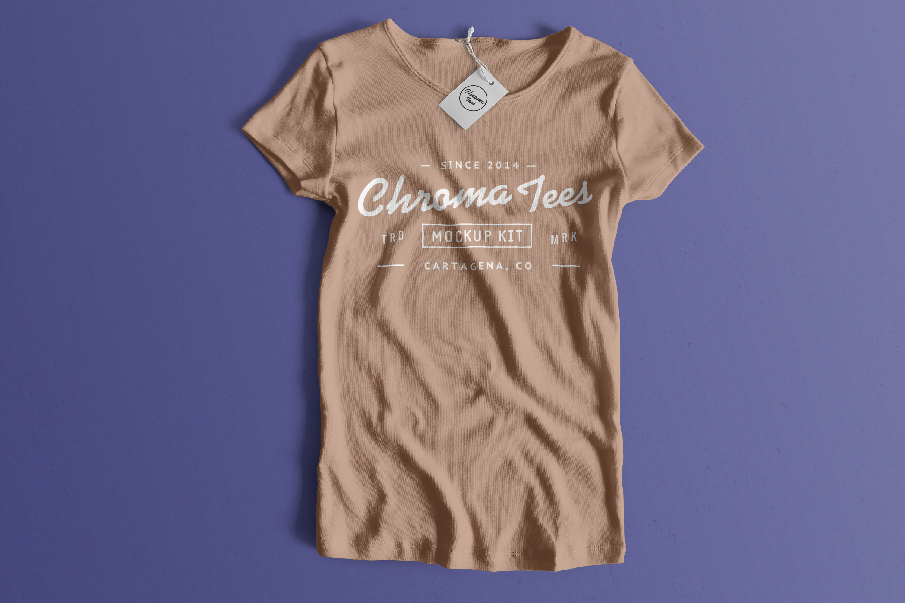 女士T恤服装设计平铺前视图样机模板01 Woman Front T-Shirt Mockup 01插图