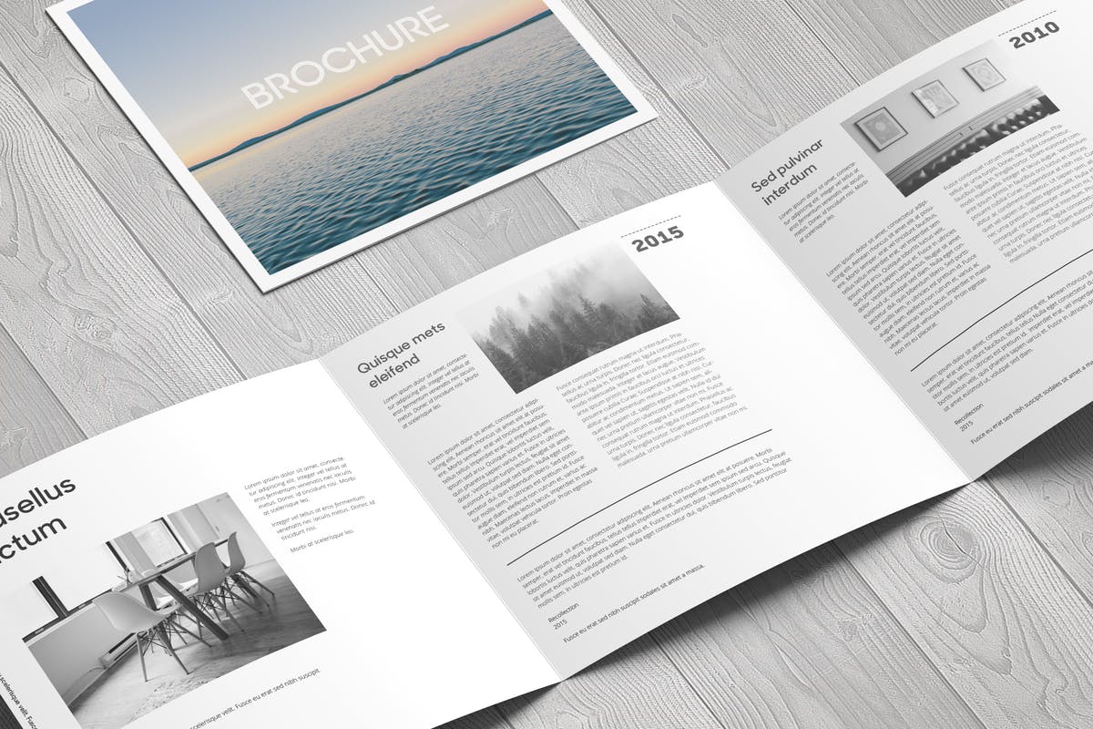 方形三折页企业宣传册样机 Square Trifold Brochure Mock-Up插图