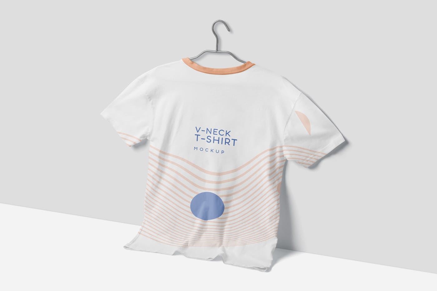 多视角V领T恤印花设计展示样机模板 5 Trendy V-Neck T-Shirt Mockups插图(6)