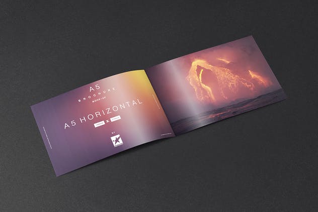 A5尺寸规格宣传册设计平铺视觉样机模板 Bi-Fold A5 Horizontal Brochure Mock-Ups Vol.1插图(4)