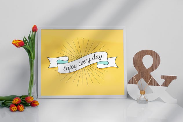 居家风格艺术作品/照片展示画框相框样机模板 Frame Mock-Up Home Style插图(4)