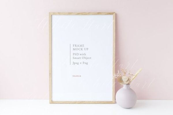 春季花卉系列30×40相框样机模板 Spring Wooden frame mock up – 30×40