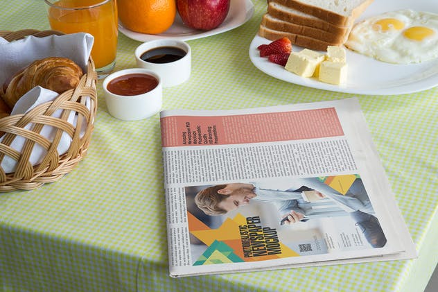 早餐场景新闻报纸广告展示样机模板v2 Newspaper Mockup Templates插图(5)