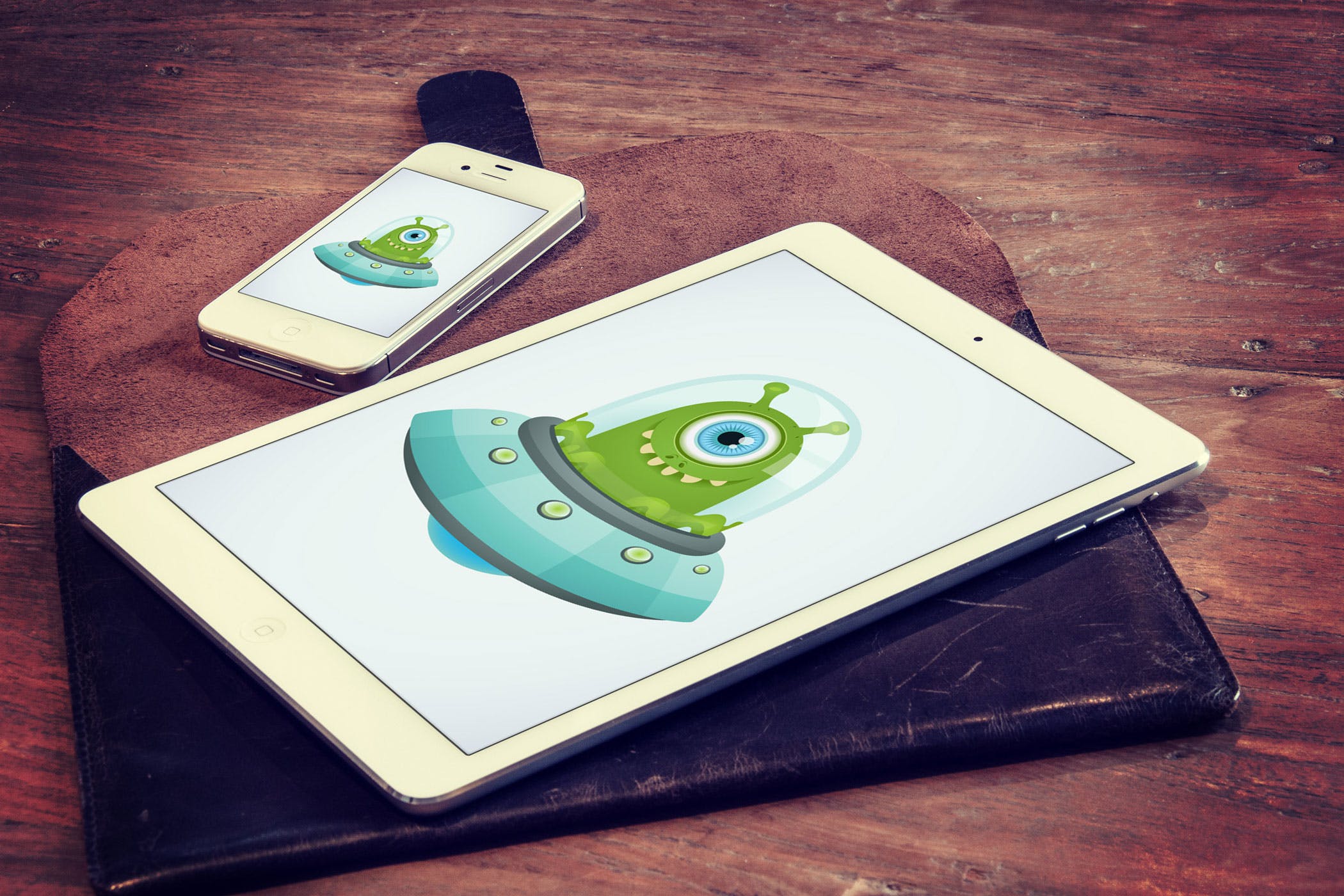 咖啡厅场景Macbook&平板电脑素材库精选样机模板v2 5 Laptop and tablet mock-ups in cafe Vol. 2插图(3)