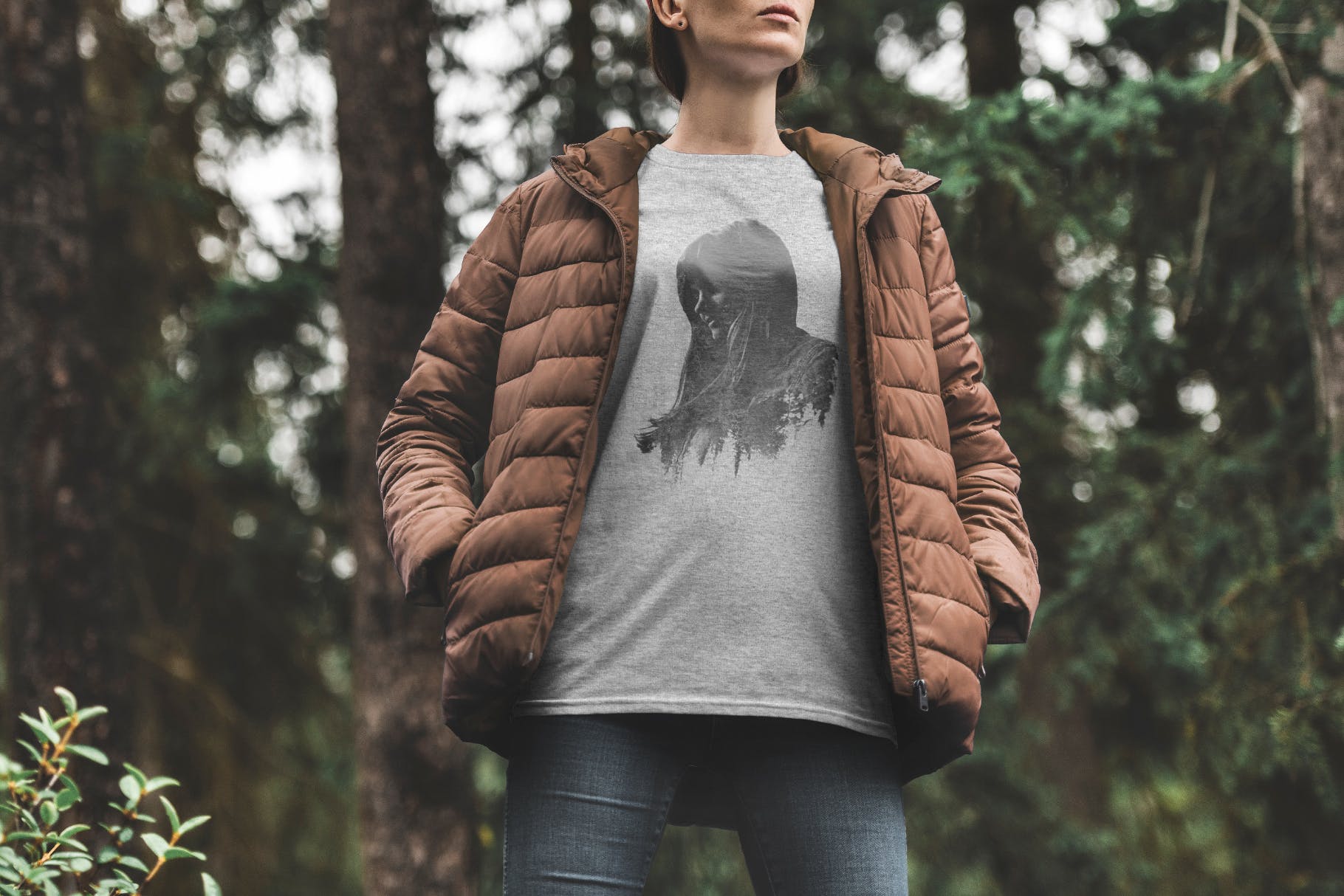 男士T恤印花设计户外场景模特上身效果样机v1 T-Shirt Mockup Adventure Edition Vol. 1插图(2)