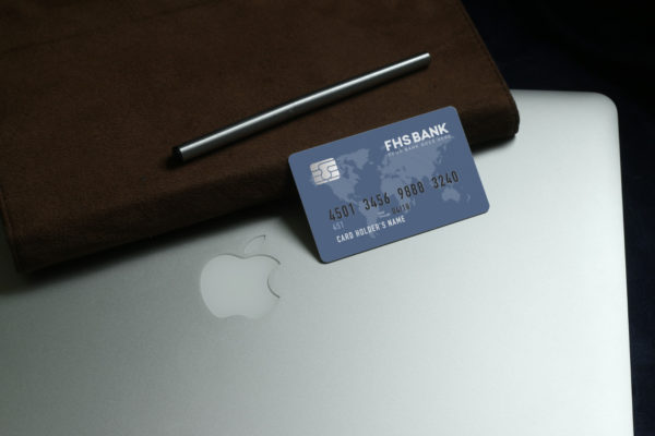 逼真的银行信用卡/储蓄卡样机