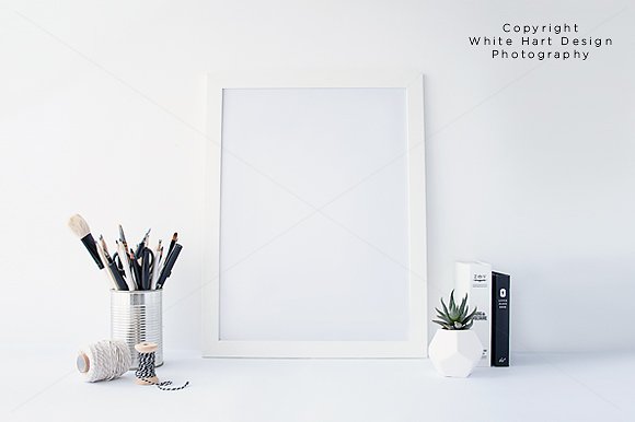 北欧系列冷淡风白色相框样机模板 White Frame mock up – PSD JPEG插图(1)