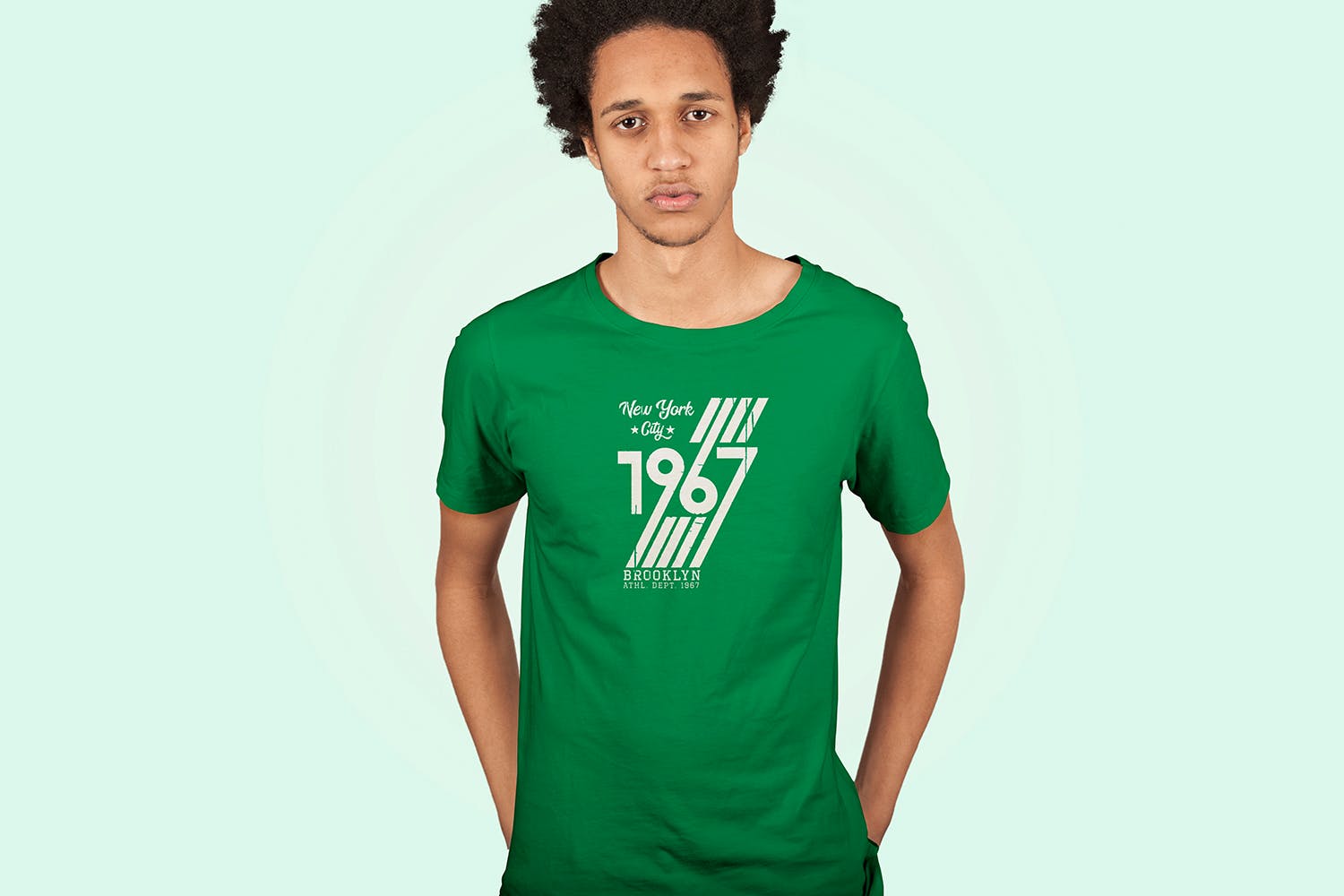 男士圆领T恤设计模特上身效果图样机v8 Crew Neck T-Shirt Mockup 08插图(3)