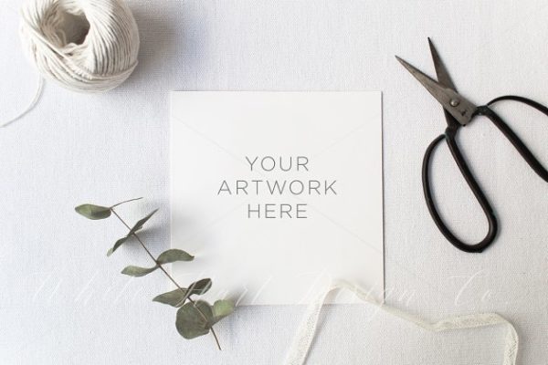 婚礼邀请卡贺卡样机 Wedding square stationery mock up