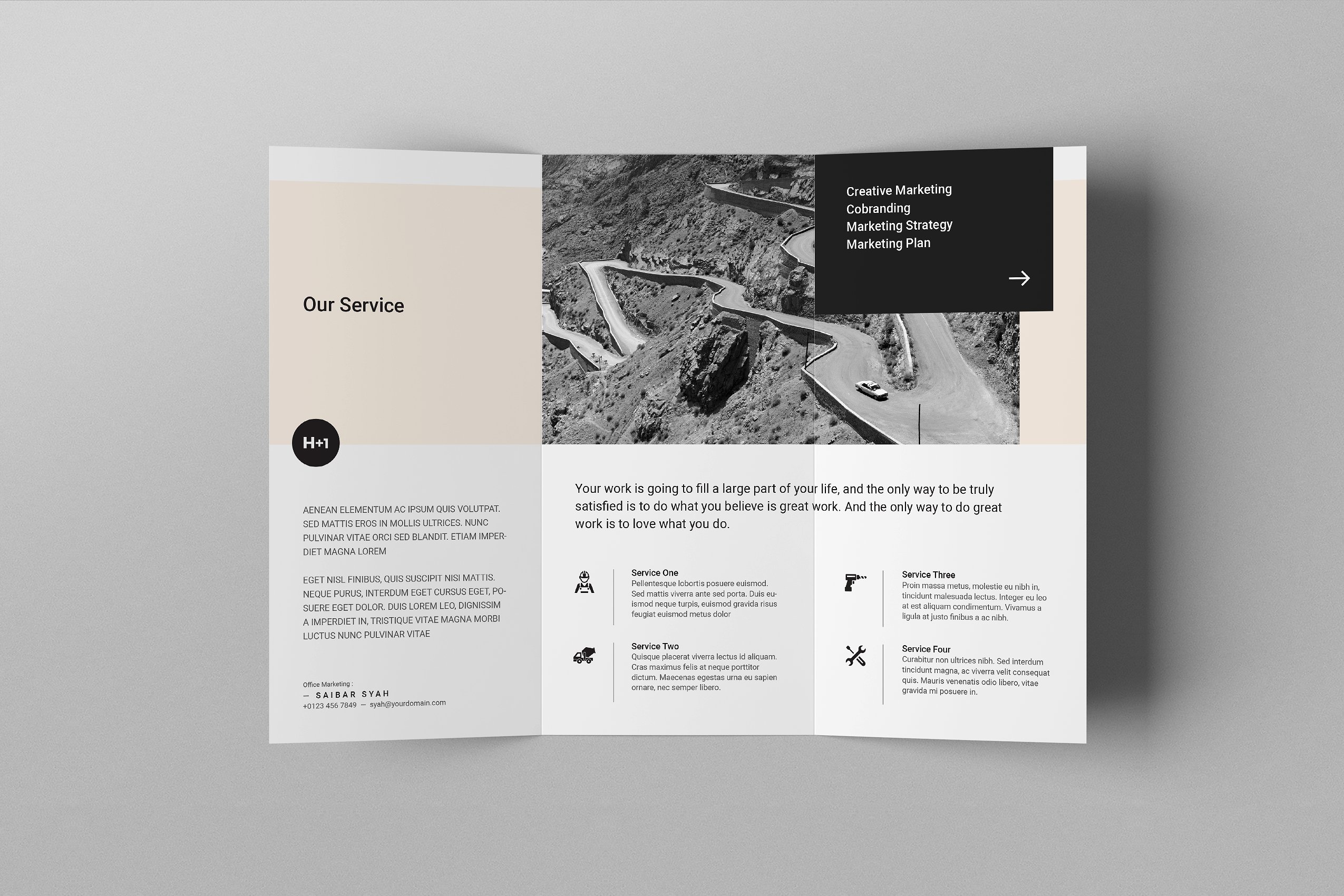 创意和干净的商业三栏式小册子插图(4)