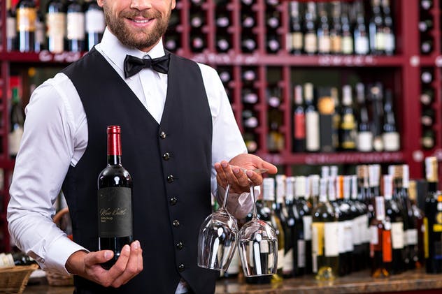 葡萄酒品牌外包装样机模板 Wine Bottles Mockup插图(6)