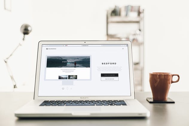 Macbook电脑Web&APP设计演示样机模板 Macbook Laptop Display Web App Mock-Up插图(6)