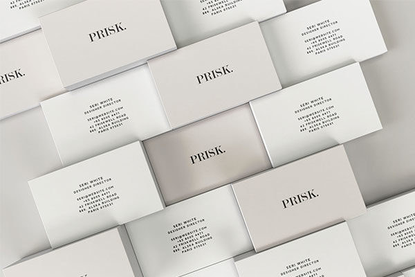 堆叠的商业名片展示样机