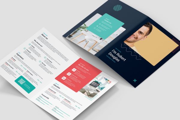 对折版式设计个人履历表设计模板 Brochure – Resume Bi-Fold