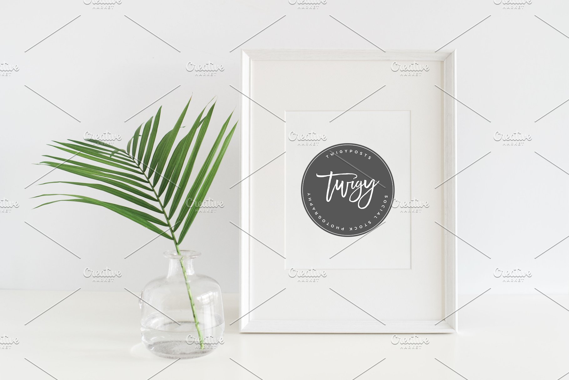 插花装饰画框相框样机 Styled Stock Frame Mockups PSD插图